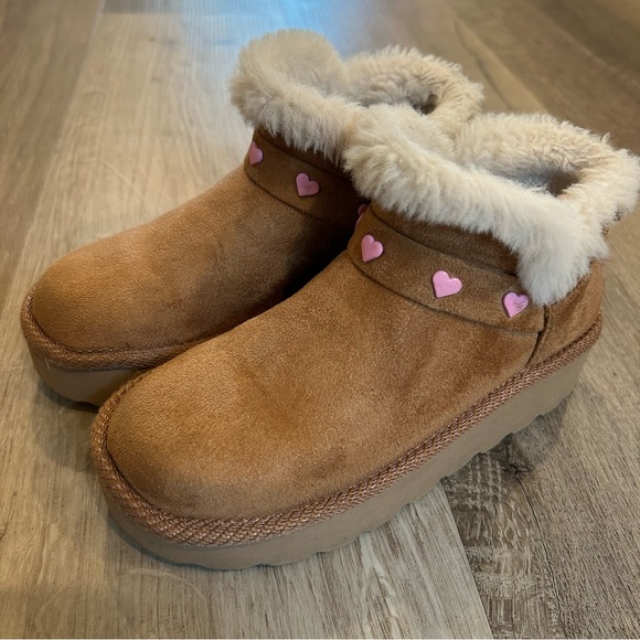 Skechers Other - Skechers Boots
